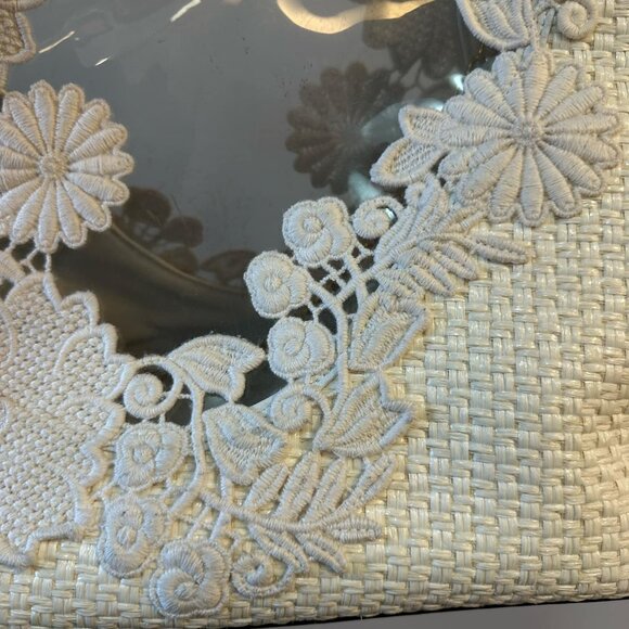 Dolce & Gabbana Sicily Lace Tote - Picture 13 of 16